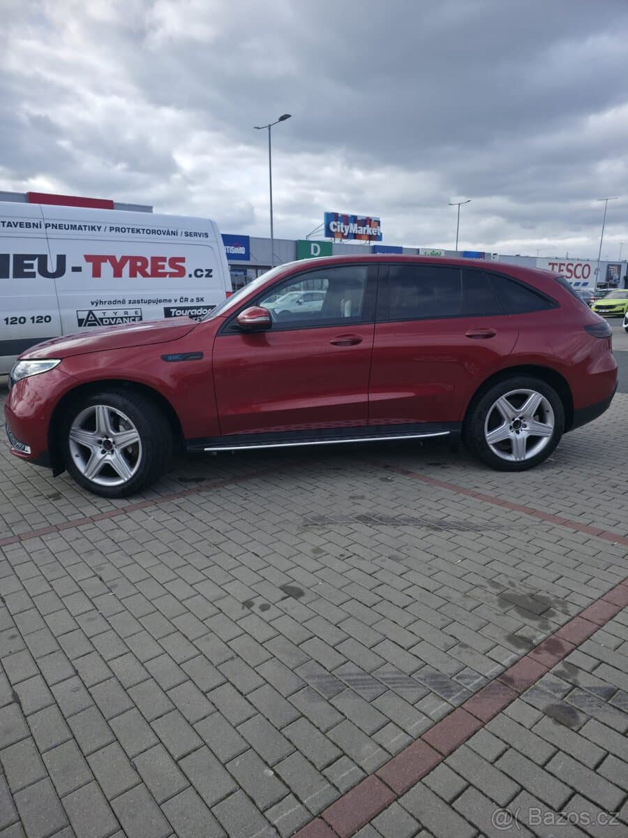 2022 Mercedes-Benz EQC - 2
