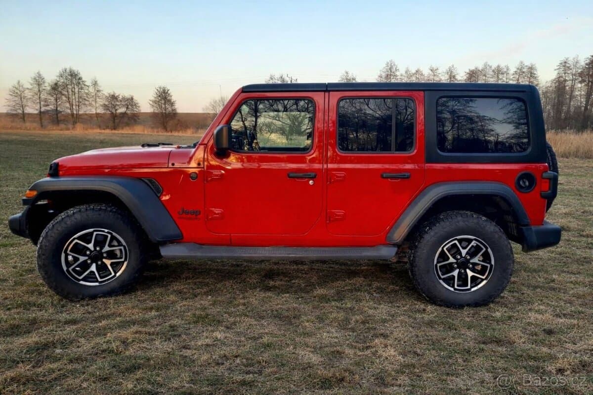 2022 Jeep WRANGLER - 2