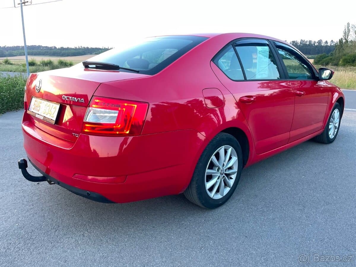Škoda OCTAVIA - 2