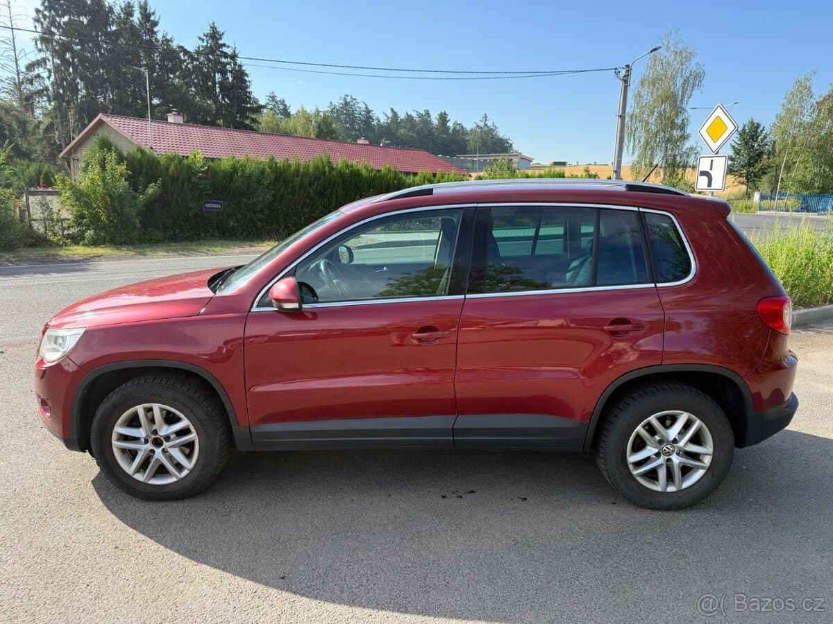 2009 Volkswagen TIGUAN - 2