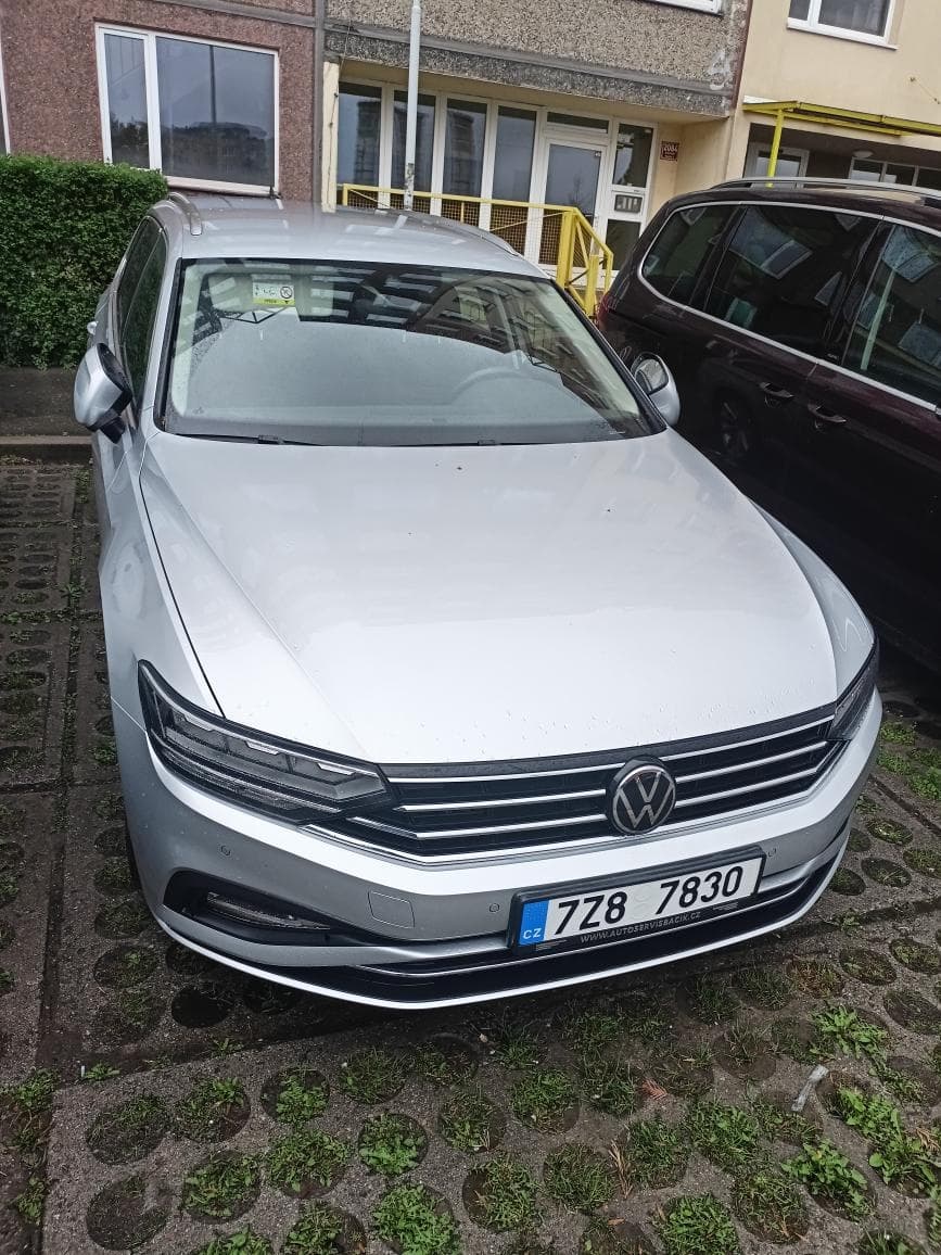 2020 Volkswagen PASSAT - 2