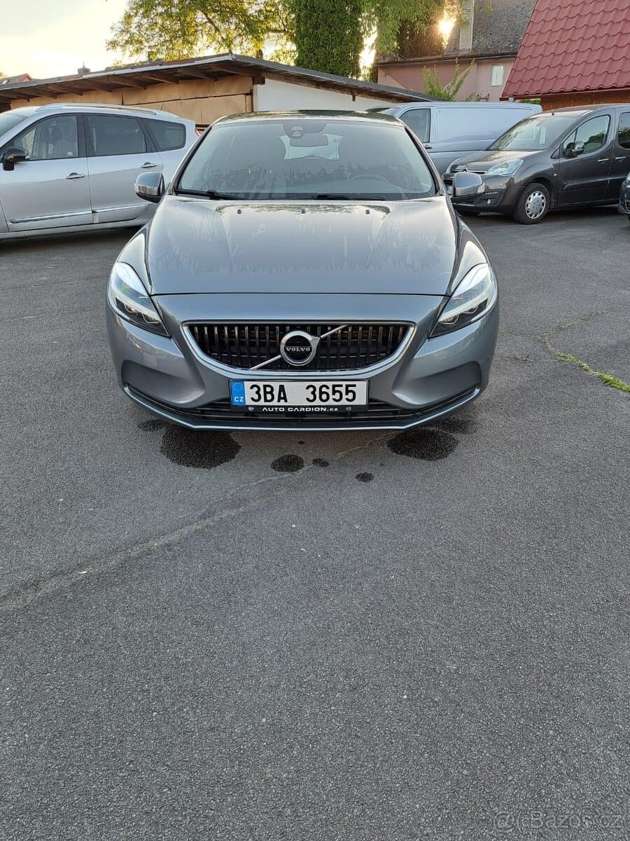 2018 Volvo V40 - 2