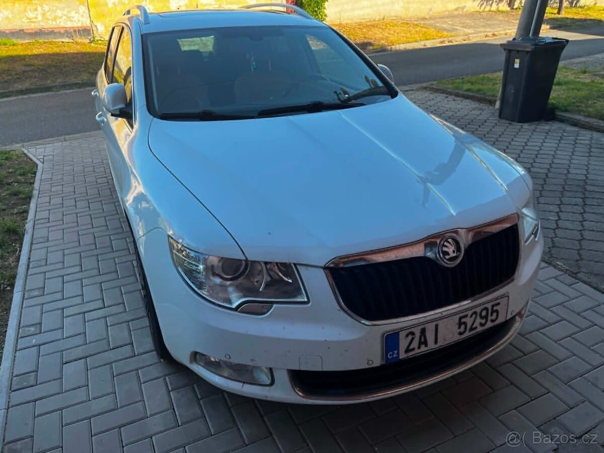 2011 Škoda SUPERB - 2