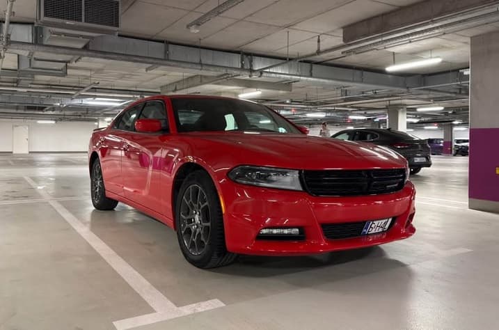 2017 Dodge CHARGER - 2