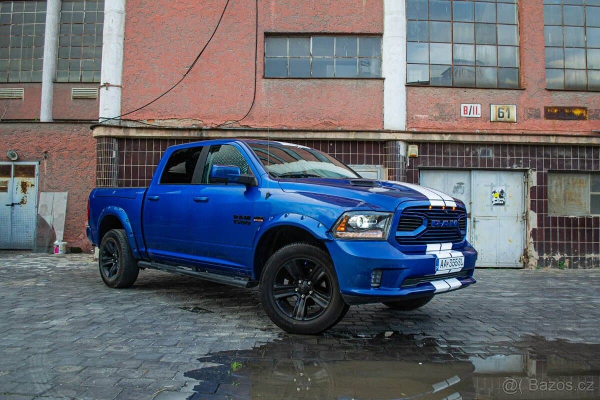 2017 Dodge OSTATNÍ - 2