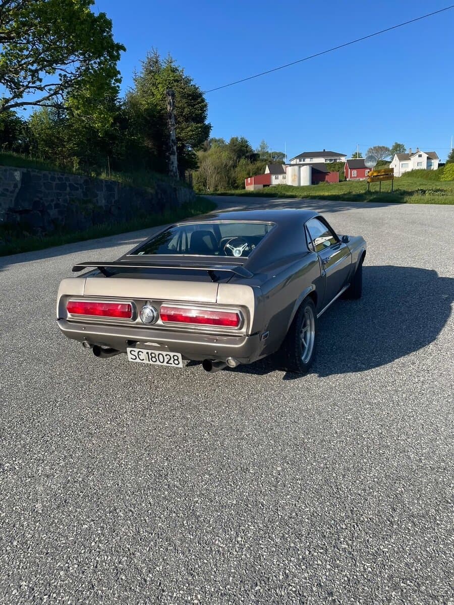 1969 Ford MUSTANG - 2