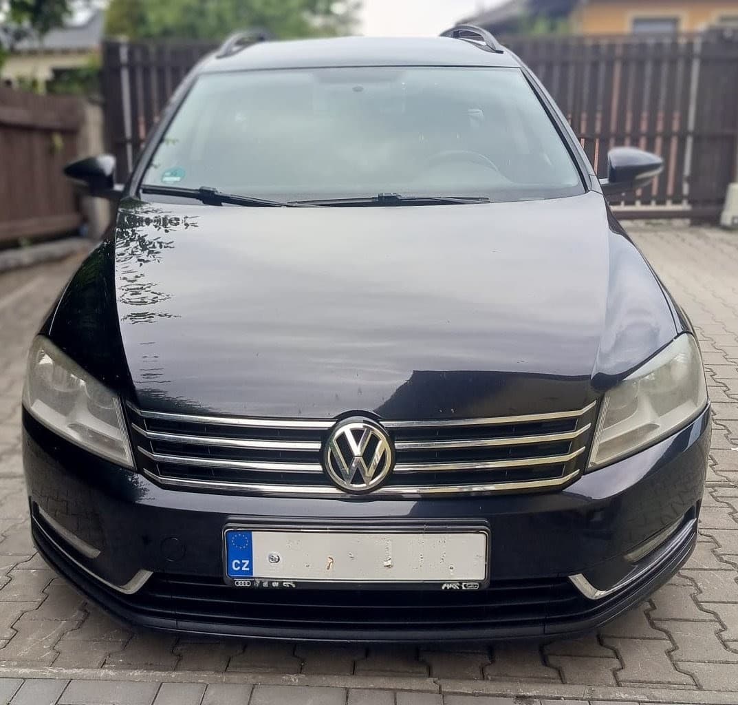 2012 Volkswagen PASSAT - 2
