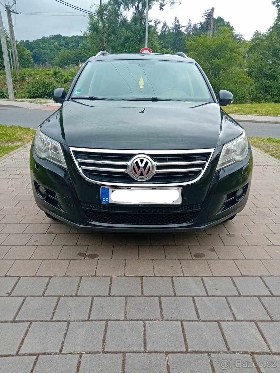 2010 Volkswagen TIGUAN - 2
