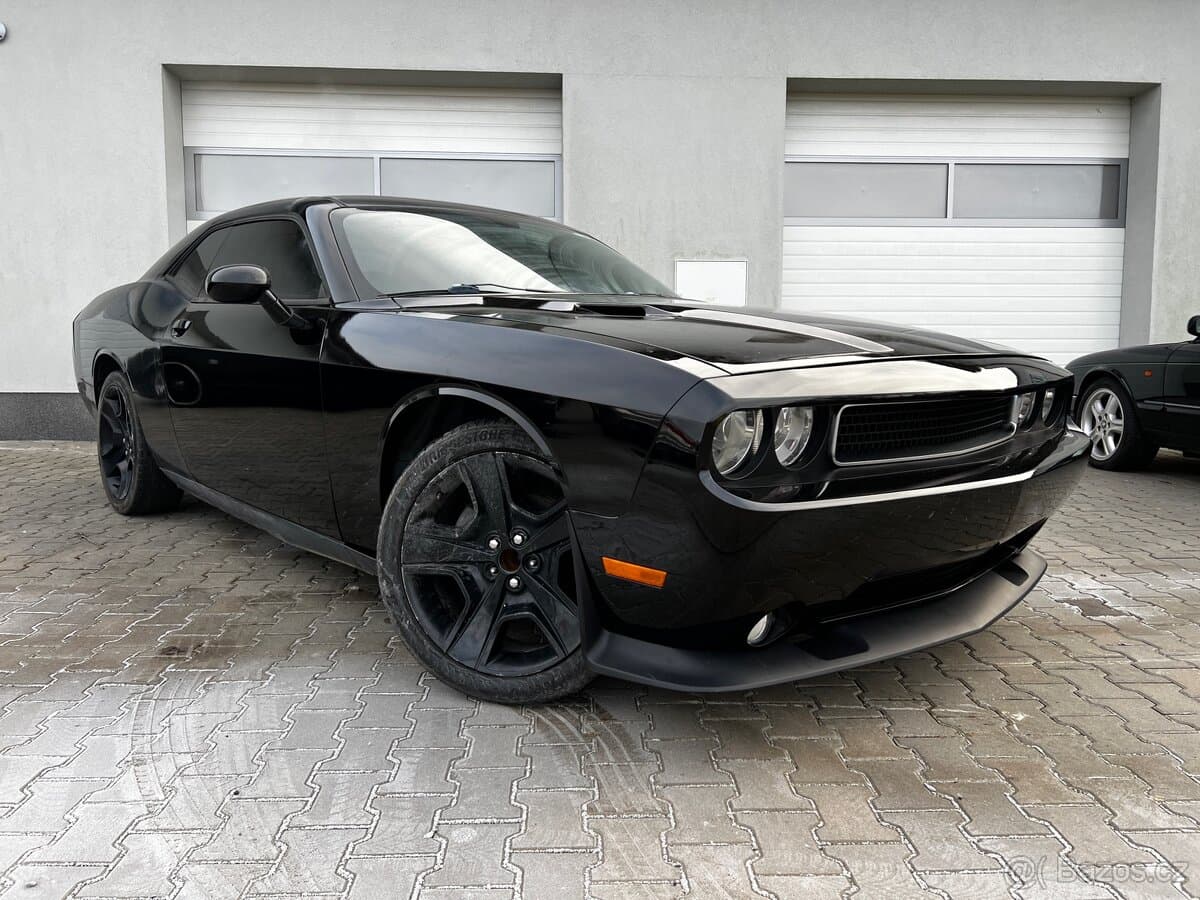 2012 Dodge CHALLENGER - 2