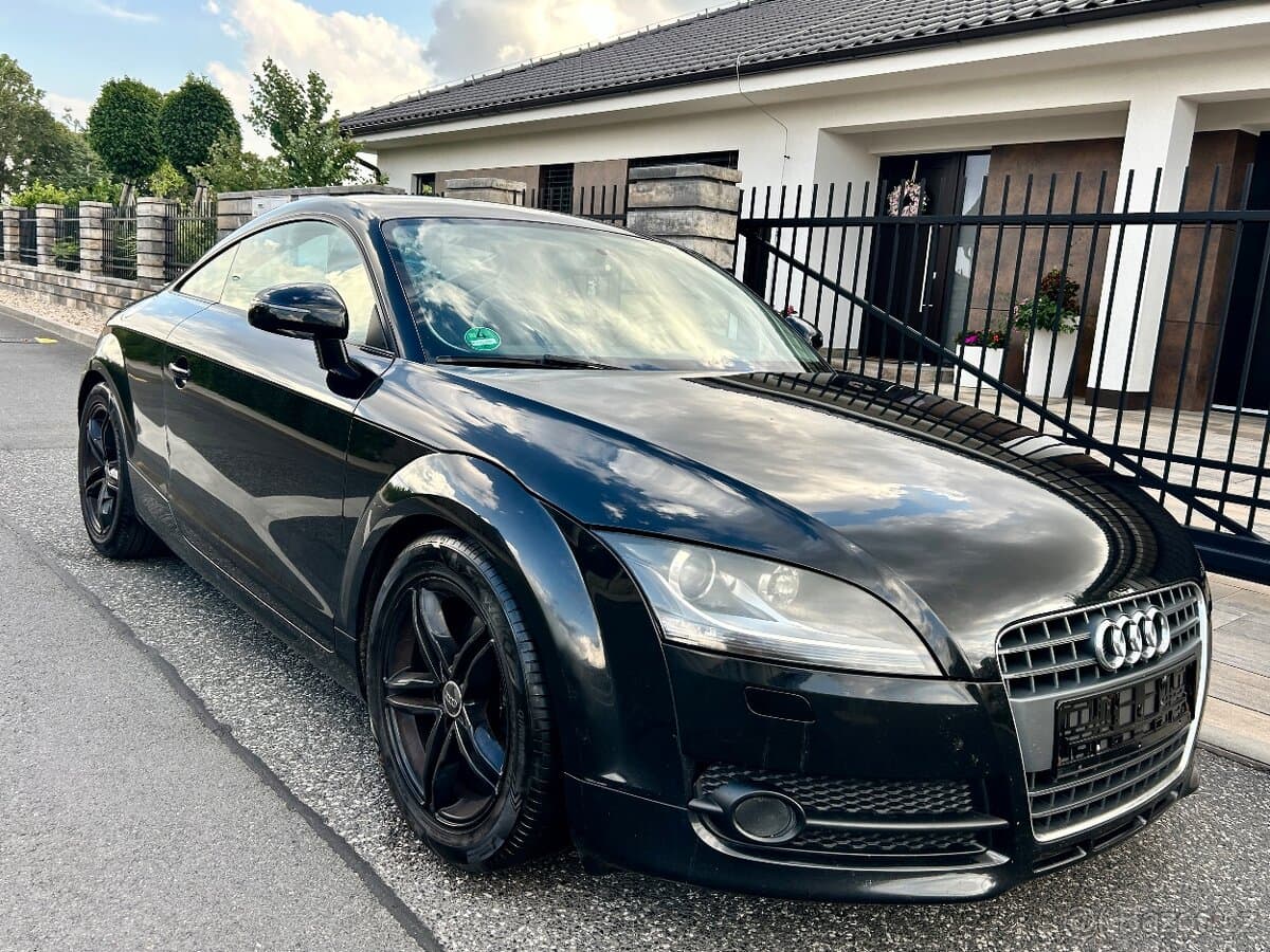 2008 Audi TT - 2