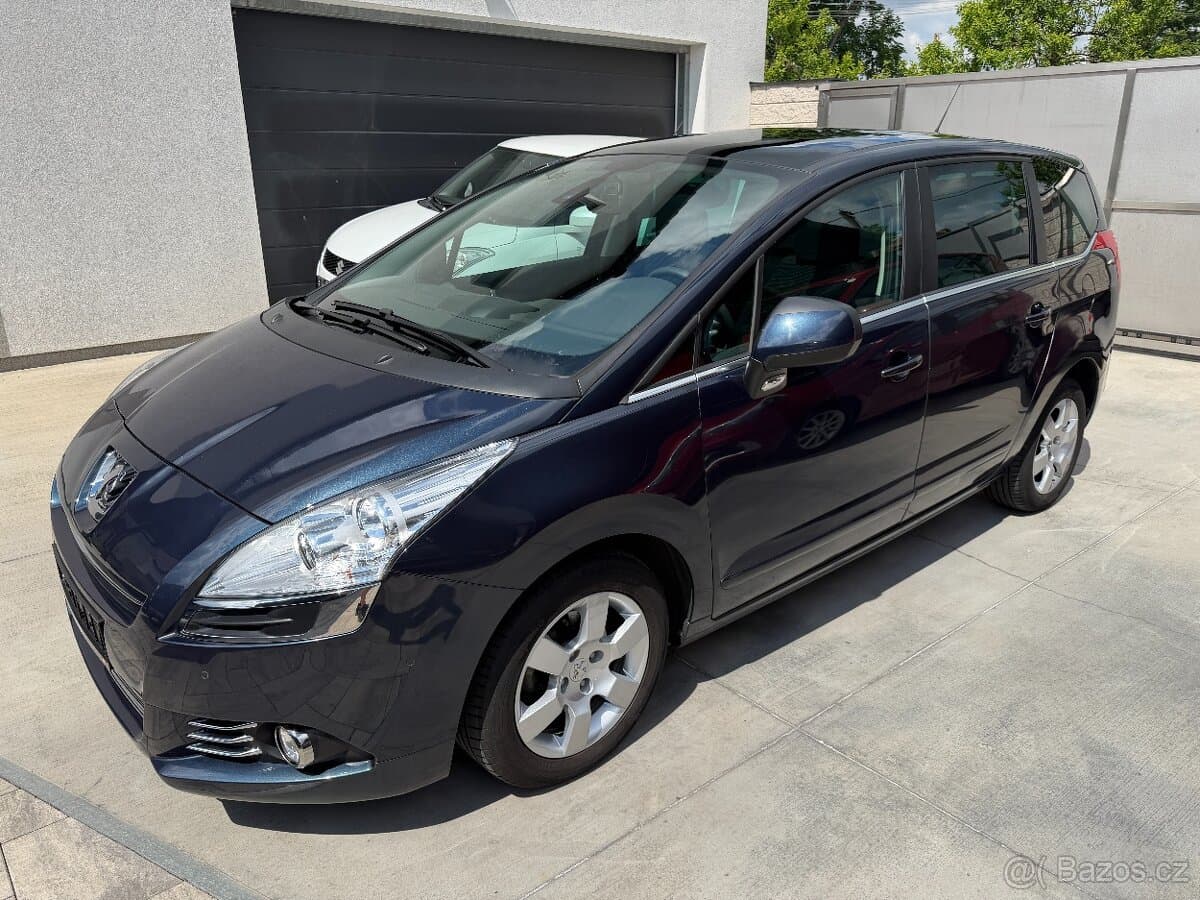2013 Peugeot 5008 - 2