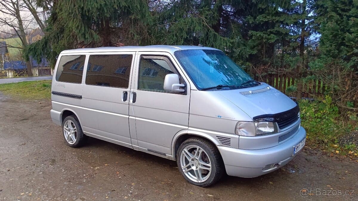 2002 Volkswagen MULTIVAN - 2