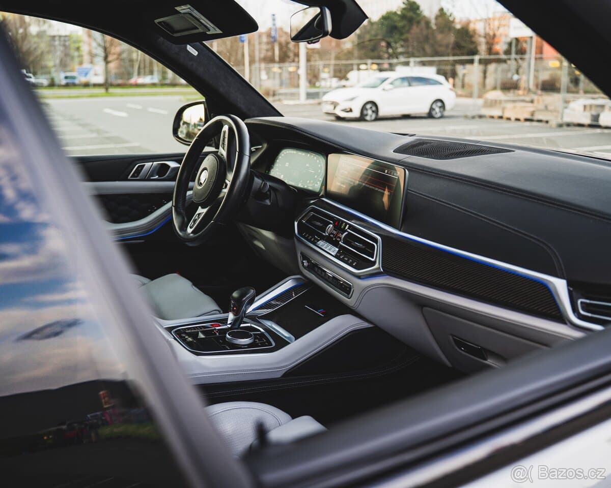 2020 BMW X5 - 2