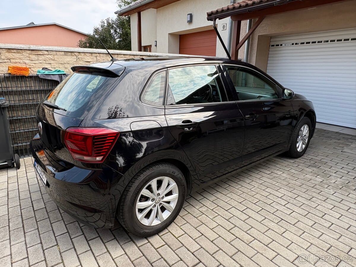 2018 Volkswagen POLO - 2