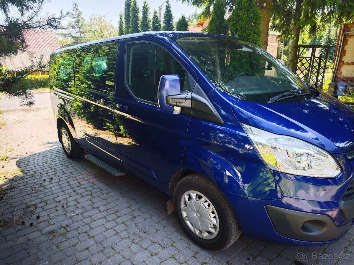 2015 Ford TOURNEO - 2