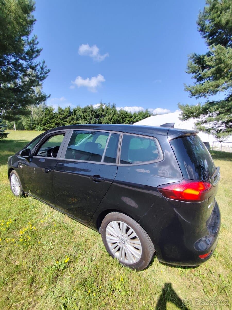 2017 Opel ZAFIRA - 2