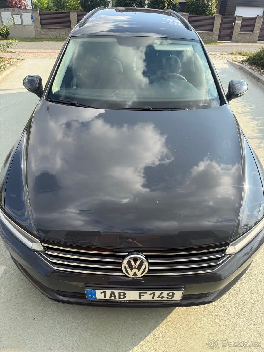 2015 Volkswagen PASSAT - 2