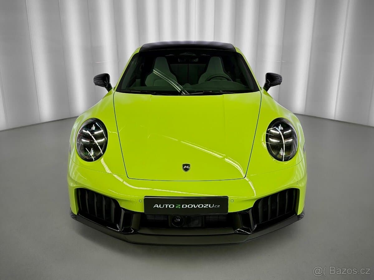 2026 Porsche 911 - 2