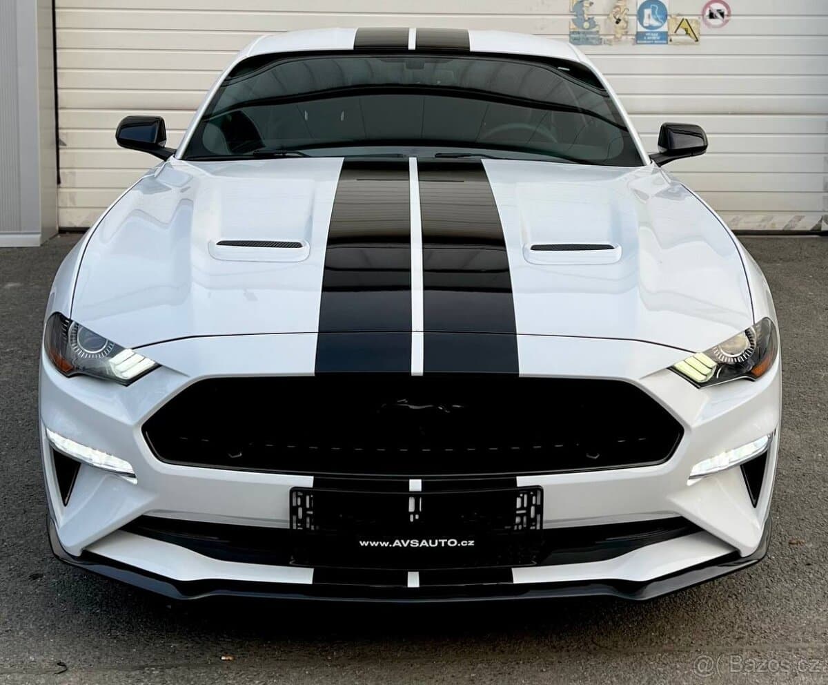 2019 Ford MUSTANG - 2
