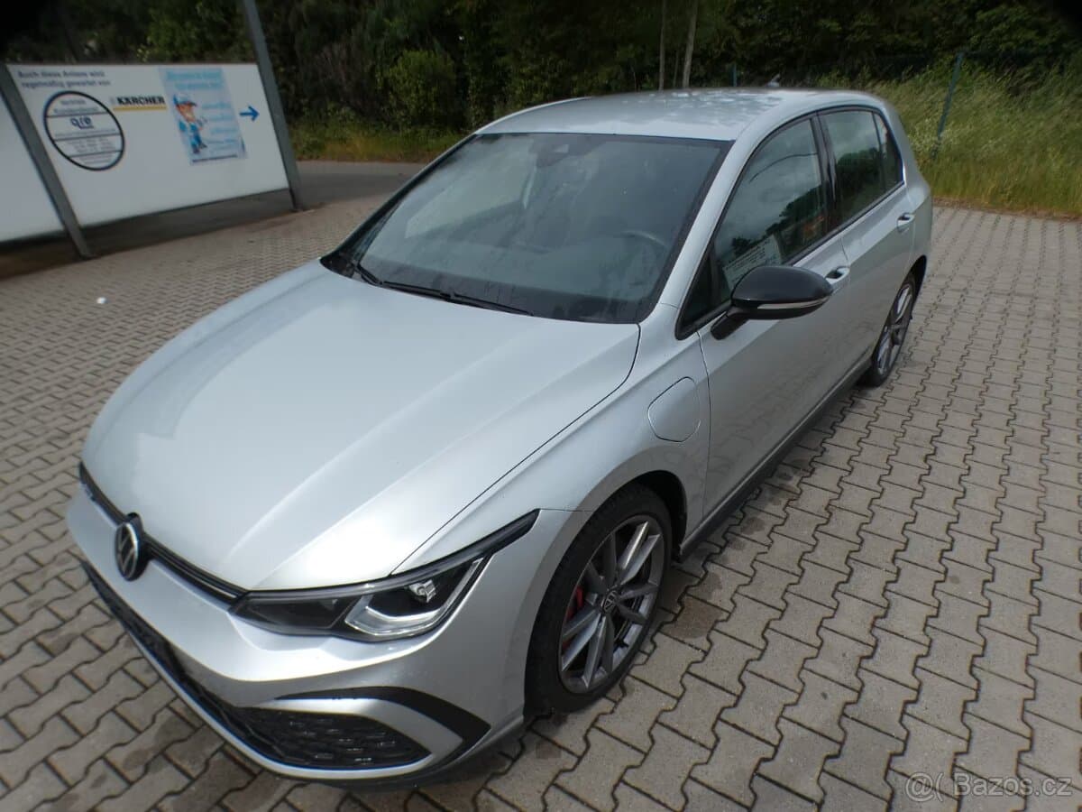2022 Volkswagen GOLF - 2