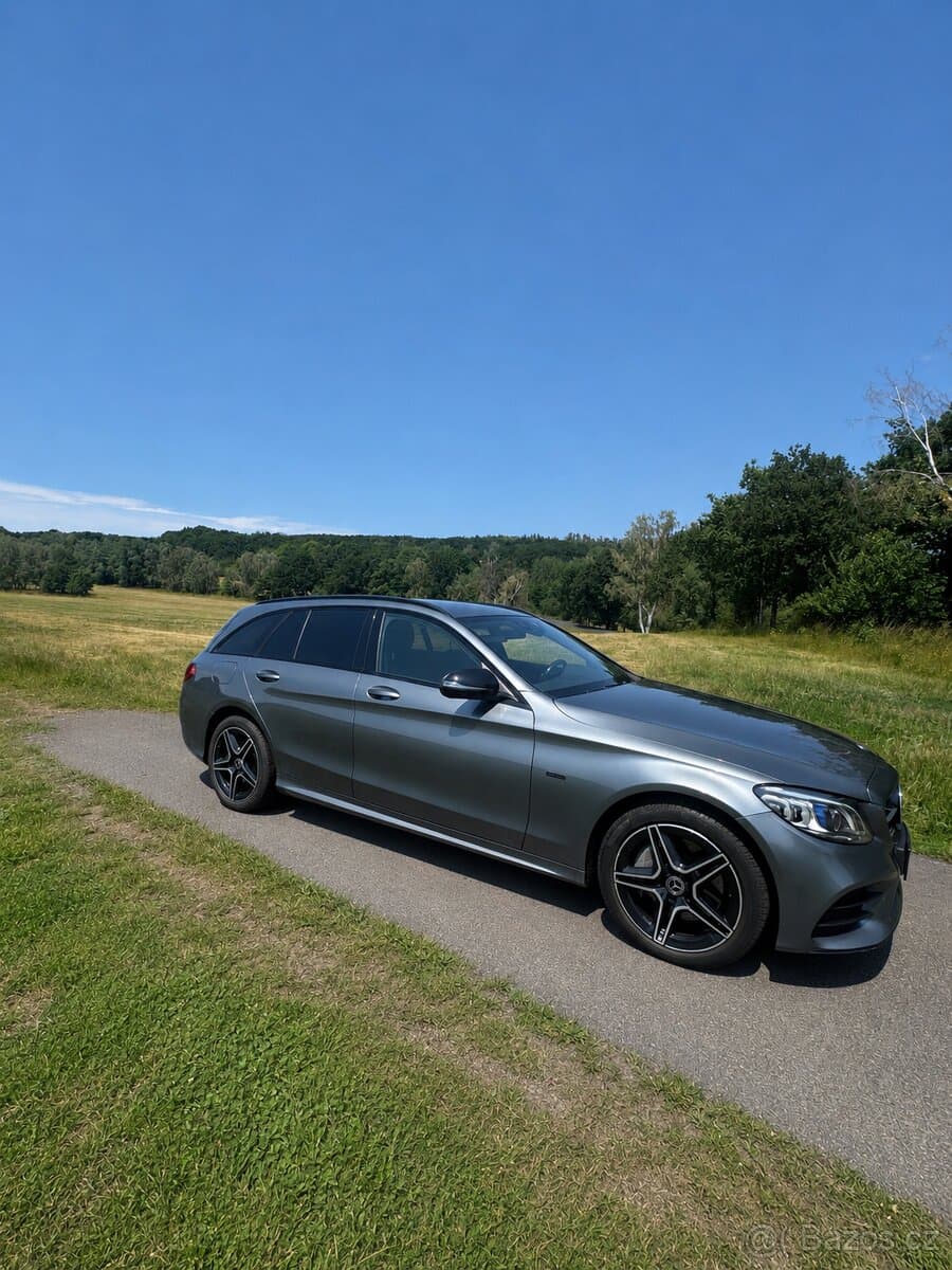 2021 Mercedes-Benz OSTATNÍ - 2