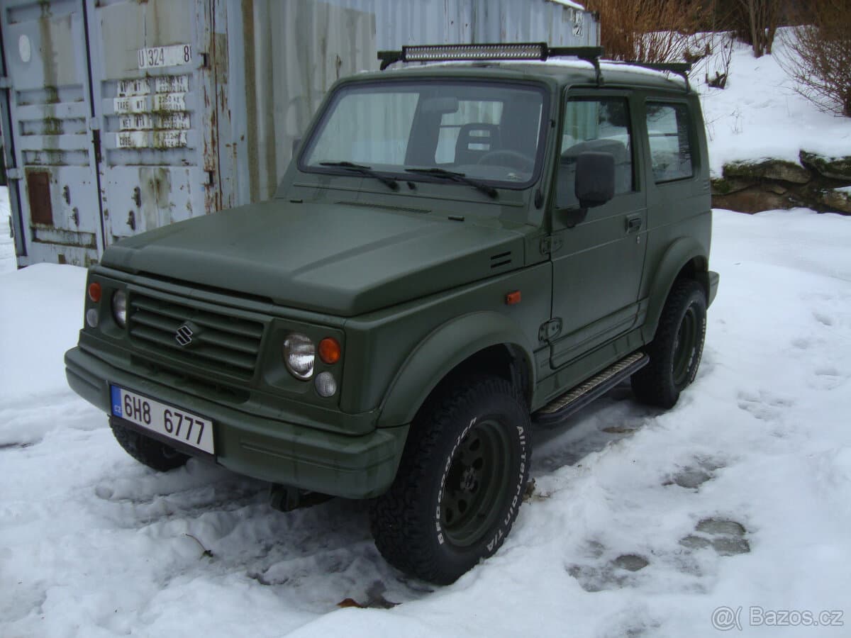Suzuki SAMURAI - 2