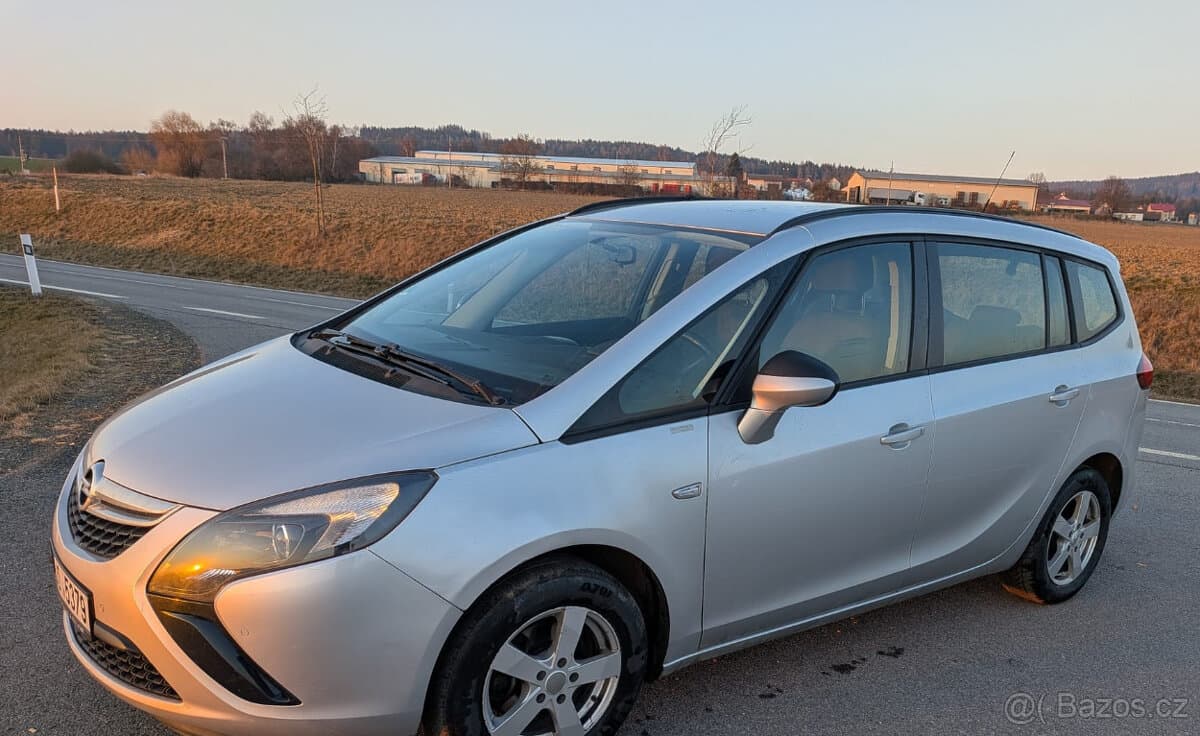 2014 Opel ZAFIRA - 2