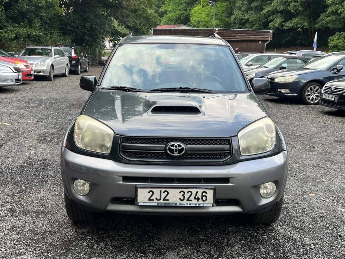 2005 Toyota RAV4 - 2