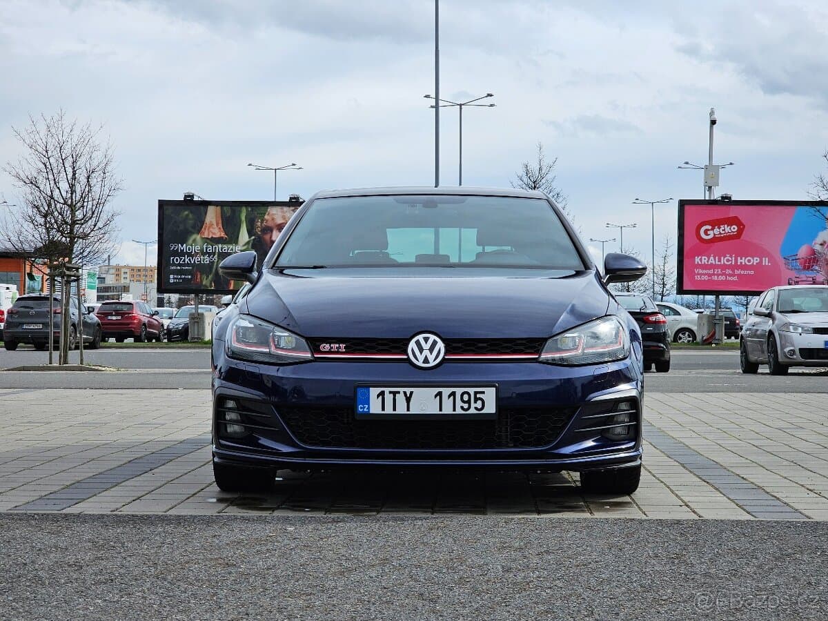 2017 Volkswagen GOLF - 2