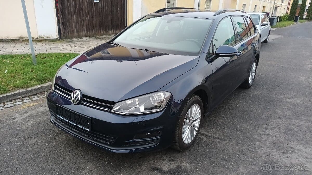 Volkswagen GOLF - 2
