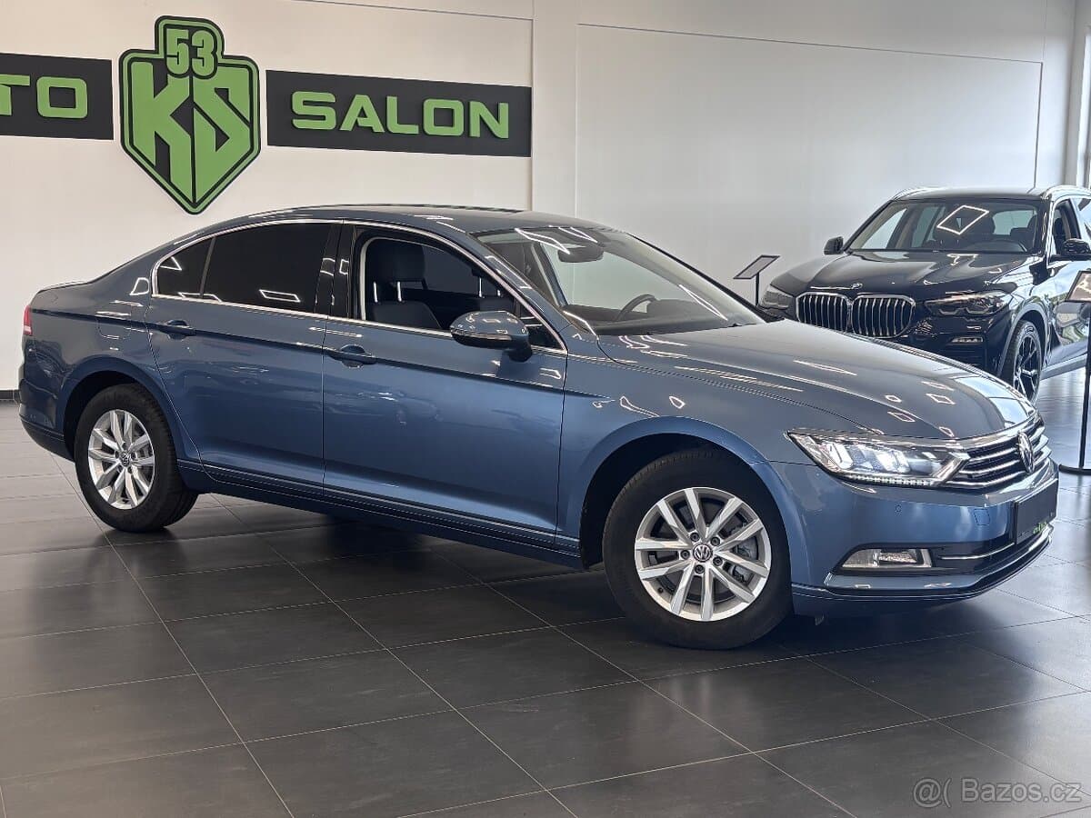 2016 Volkswagen PASSAT - 2