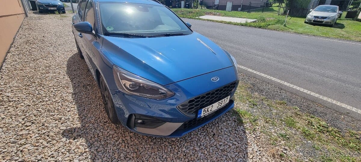 2019 Ford FOCUS - 2