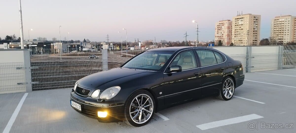 Lexus GS - 2