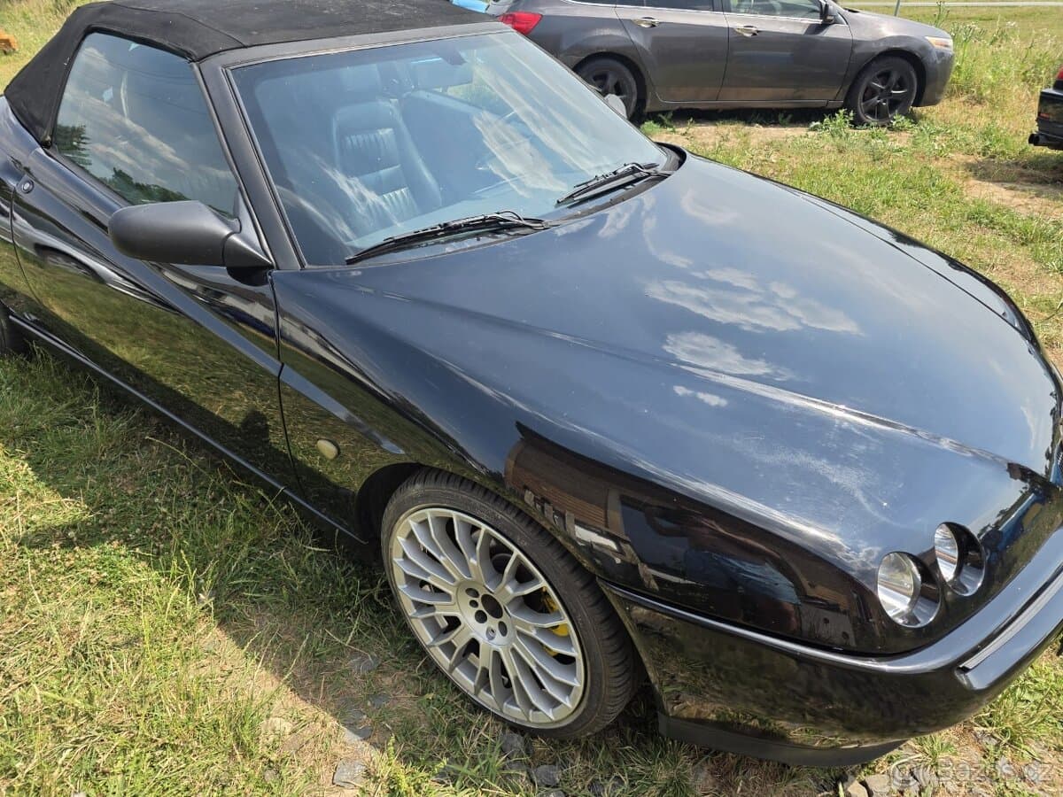 1997 Alfa Romeo SPIDER - 2