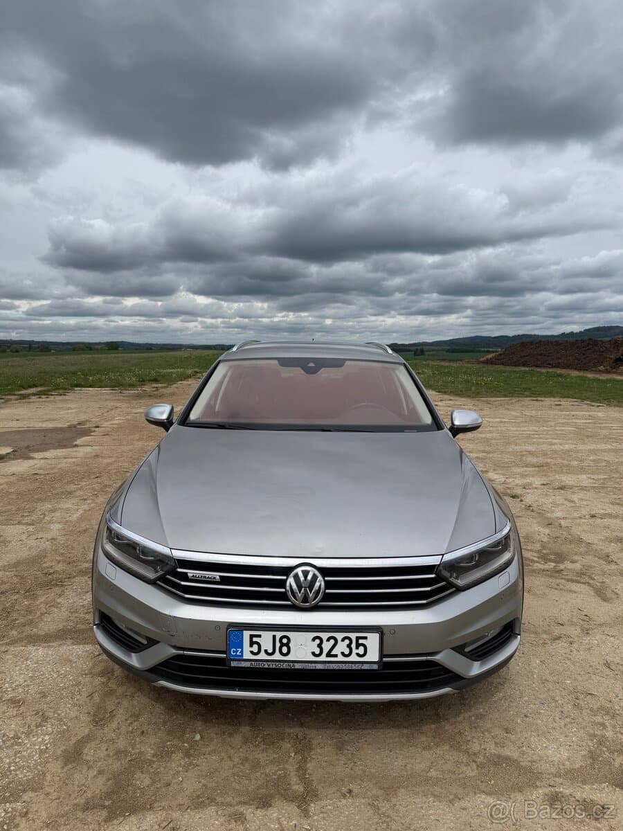 Volkswagen PASSAT - 2
