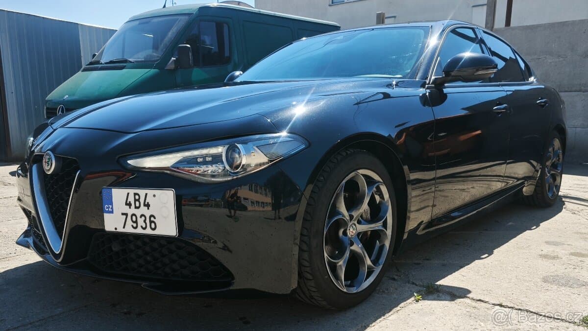 2016 Alfa Romeo GIULIA - 2