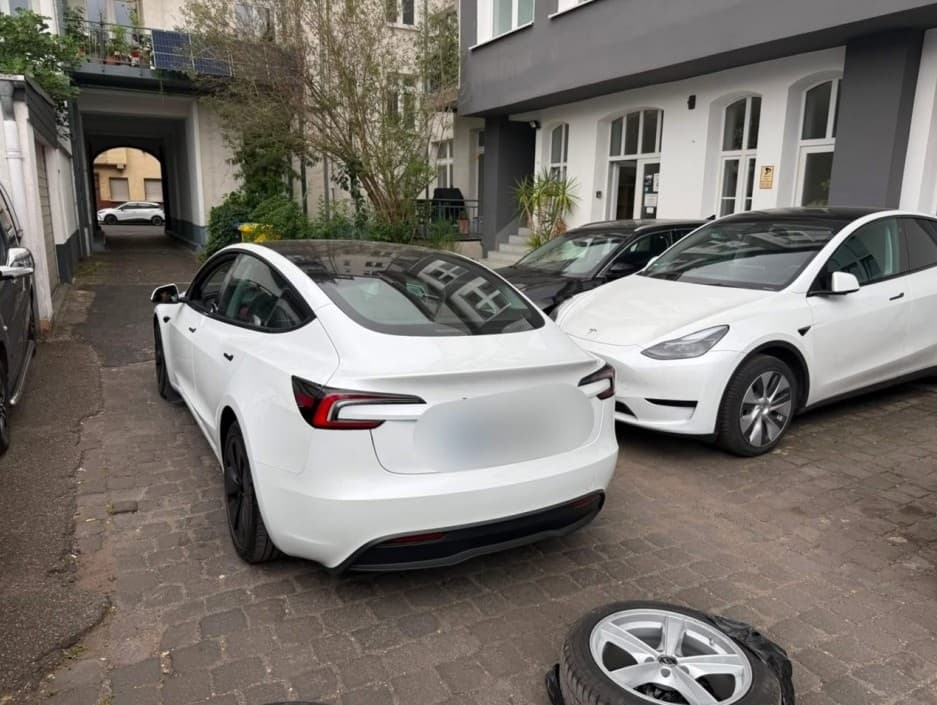 2024 Tesla MODEL 3 - 2