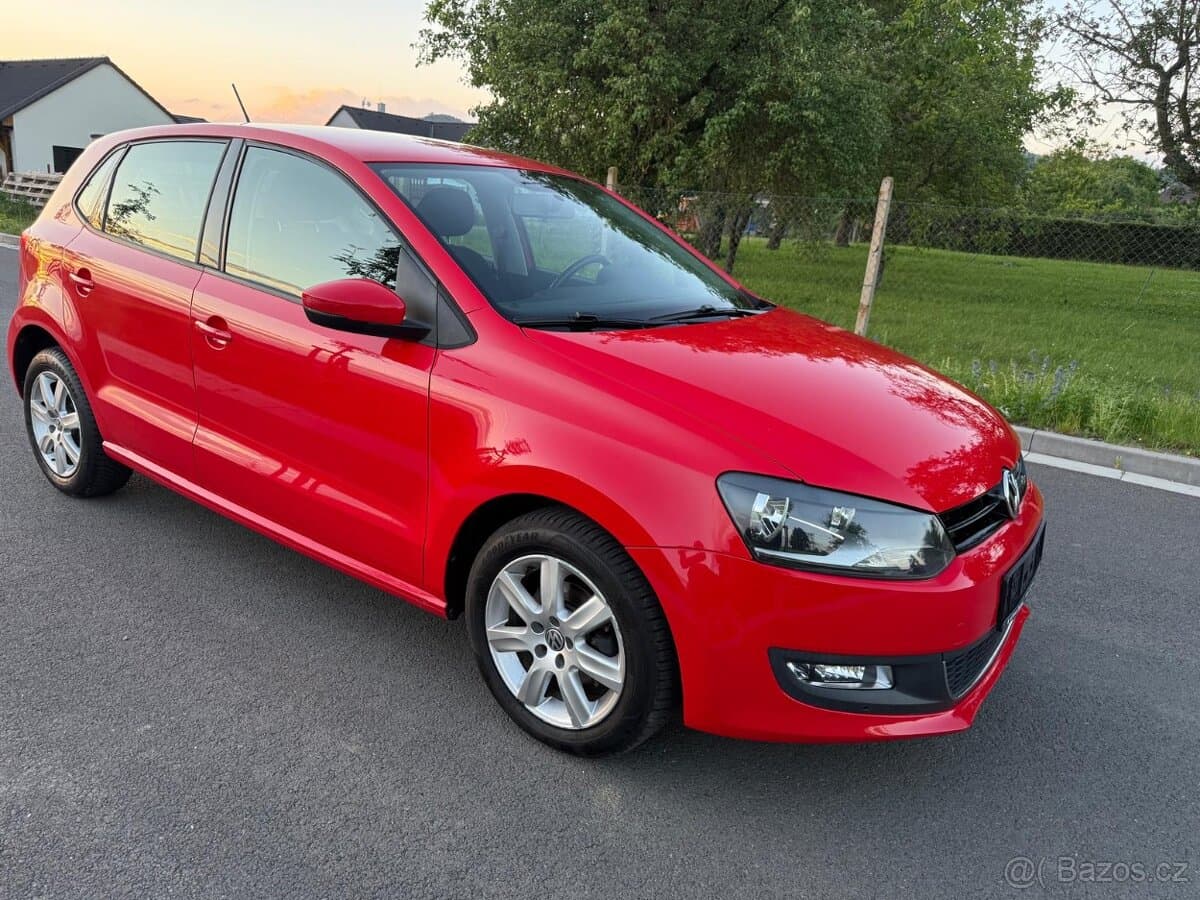 2014 Volkswagen POLO - 2