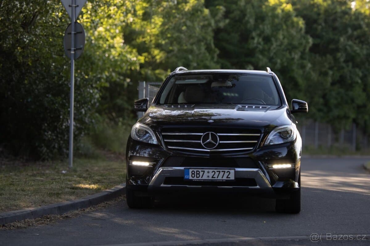 Mercedes-Benz M-CLASS - 2