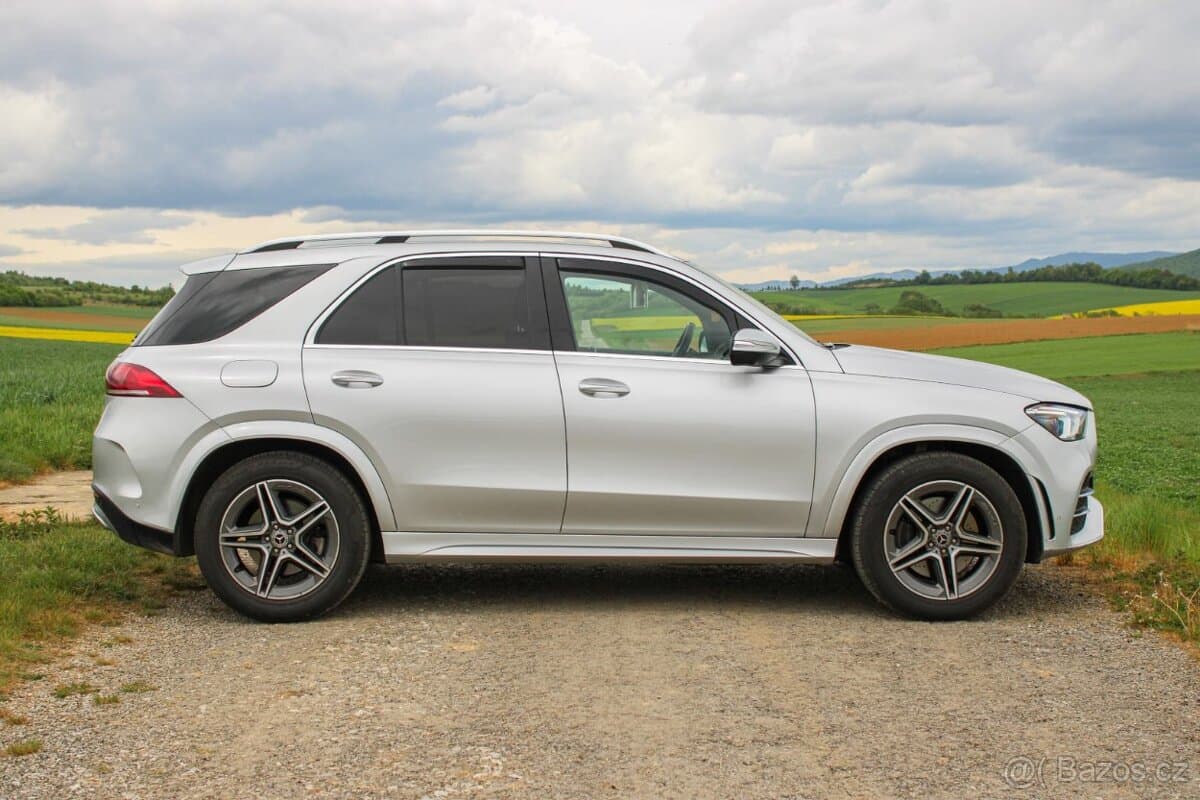 2020 Mercedes-Benz GL - 2