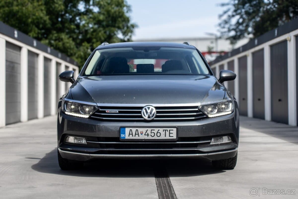 2015 Volkswagen PASSAT - 2