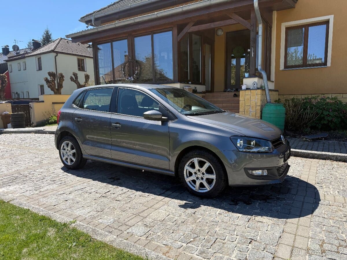 2013 Volkswagen POLO - 2