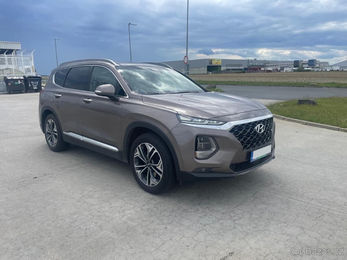 2019 Hyundai SANTA FE - 2