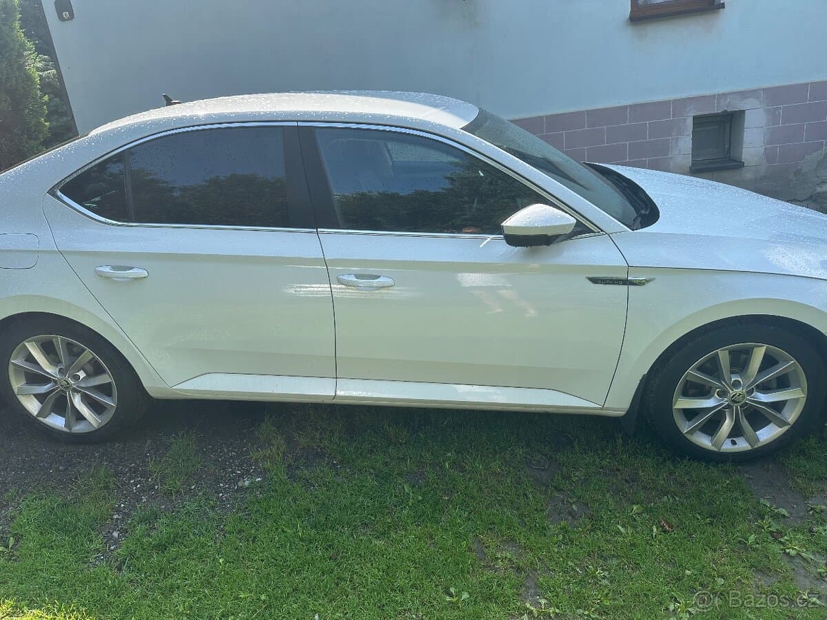 Škoda SUPERB - 2