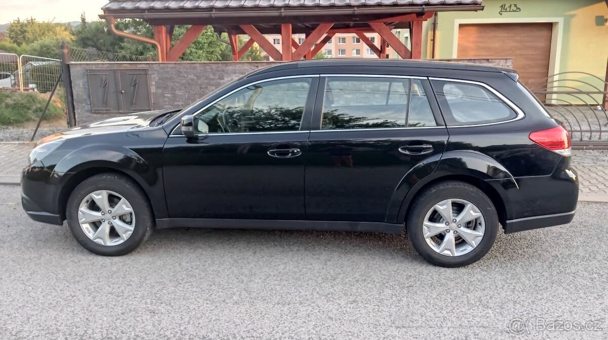 2010 Subaru OUTBACK - 2