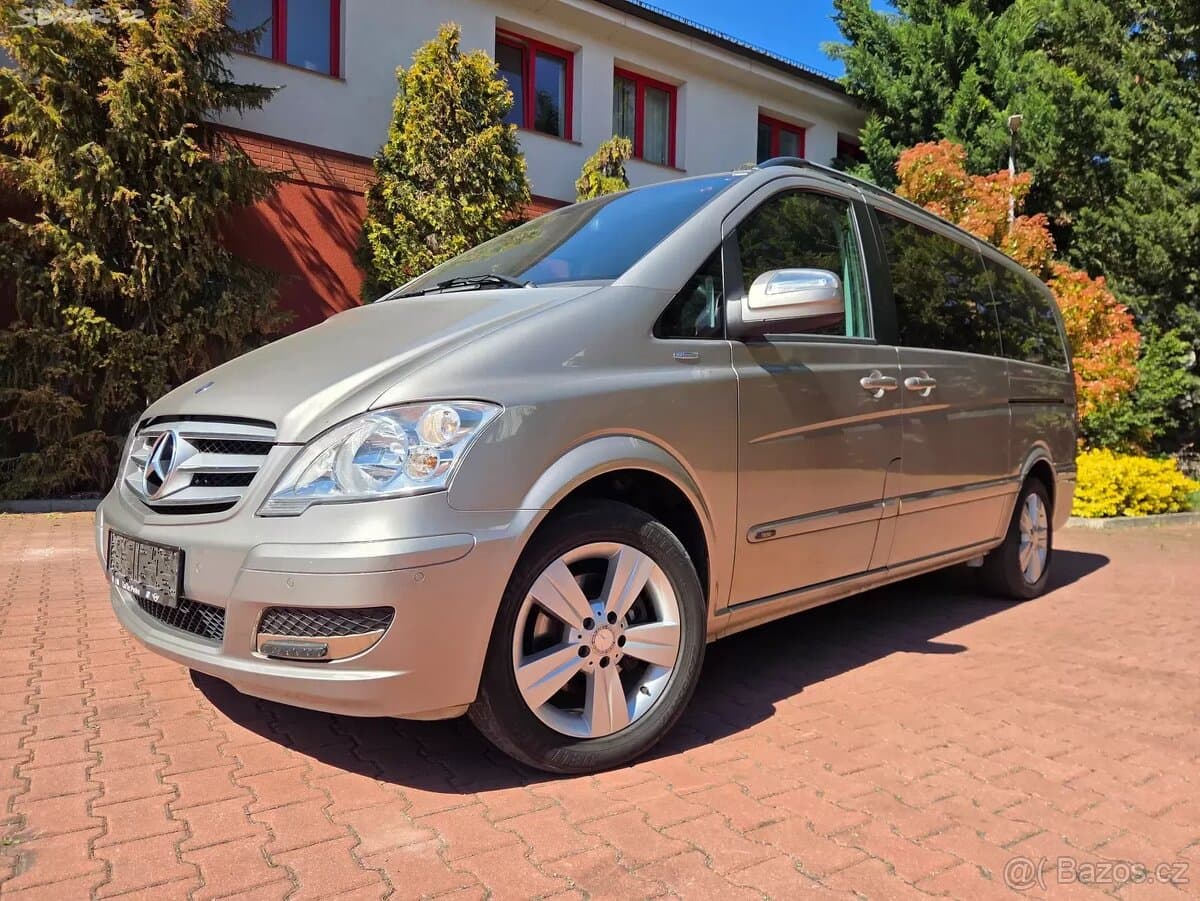 2011 Mercedes-Benz VIANO - 2