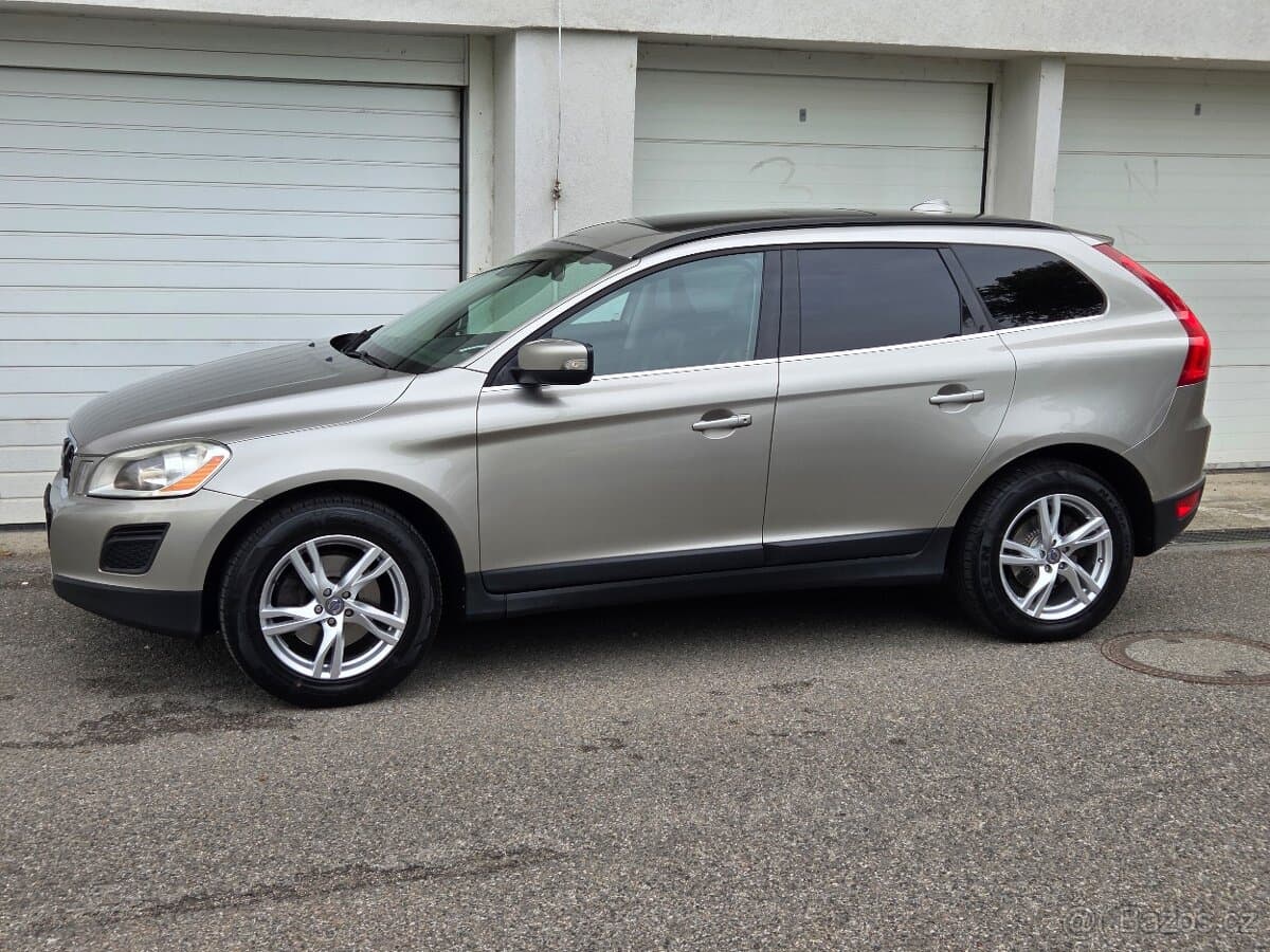 2011 Volvo XC60 - 2