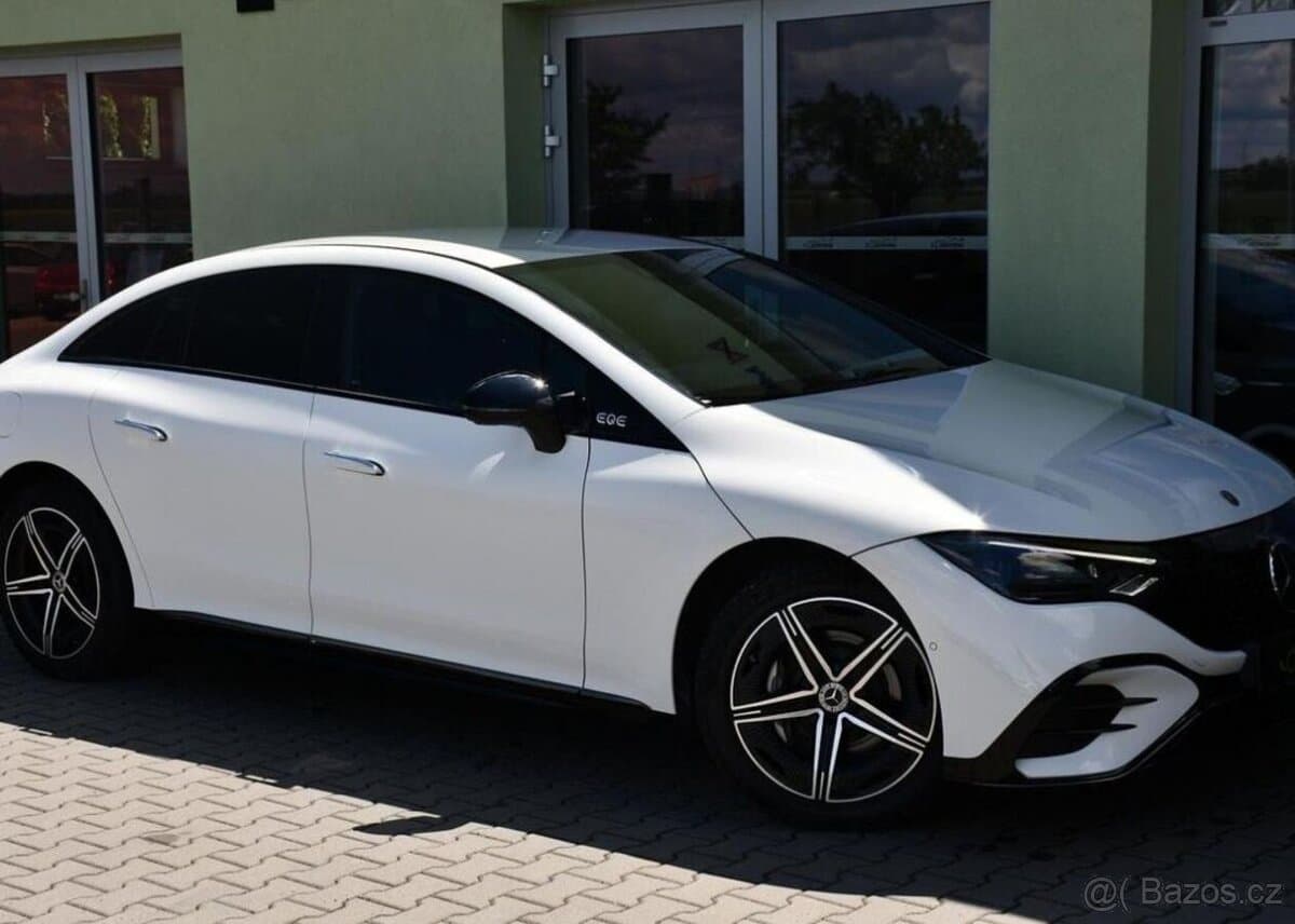 2025 Mercedes-Benz EQE - 2