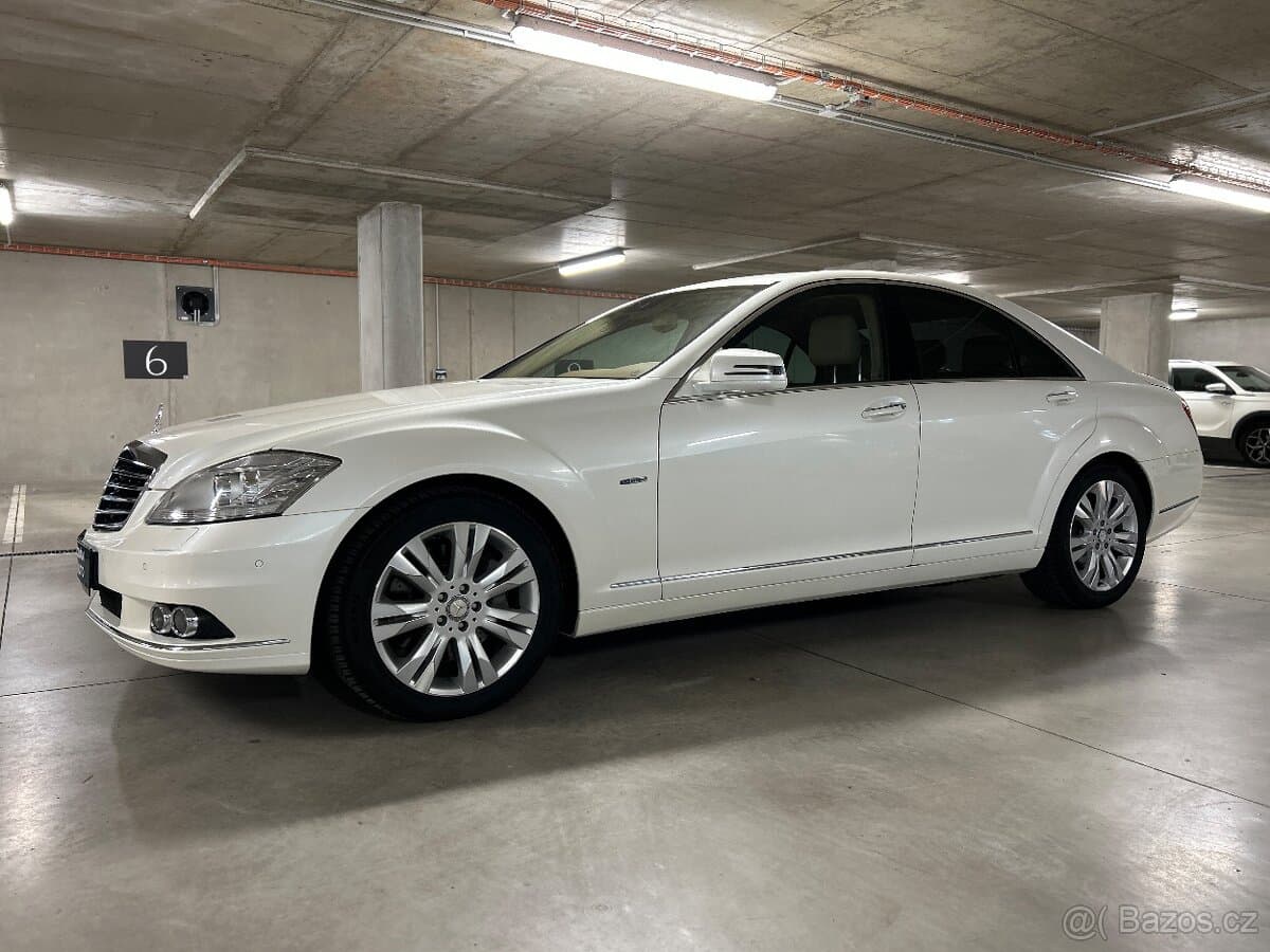 2009 Mercedes-Benz CL-CLASS - 2