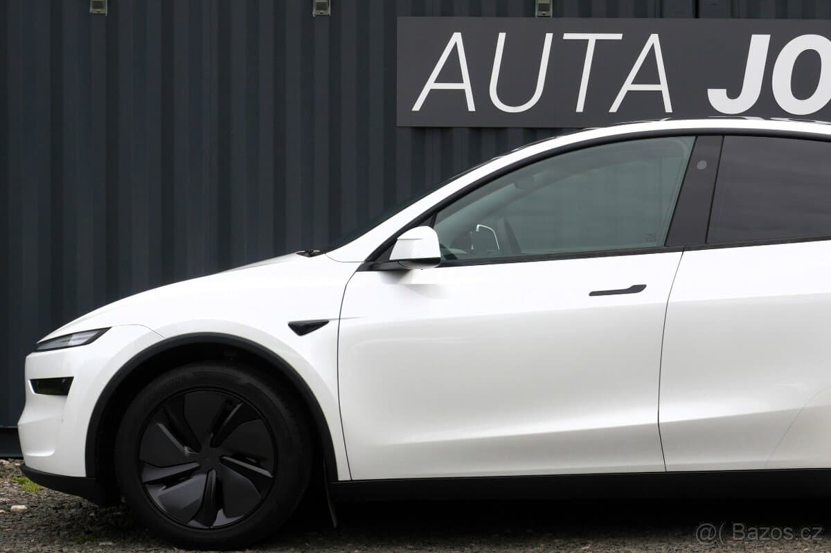 Tesla MODEL Y - 2